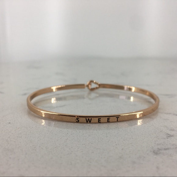 Willow Lane Jewelry - Sweet Rose Gold Bangle Bracelet